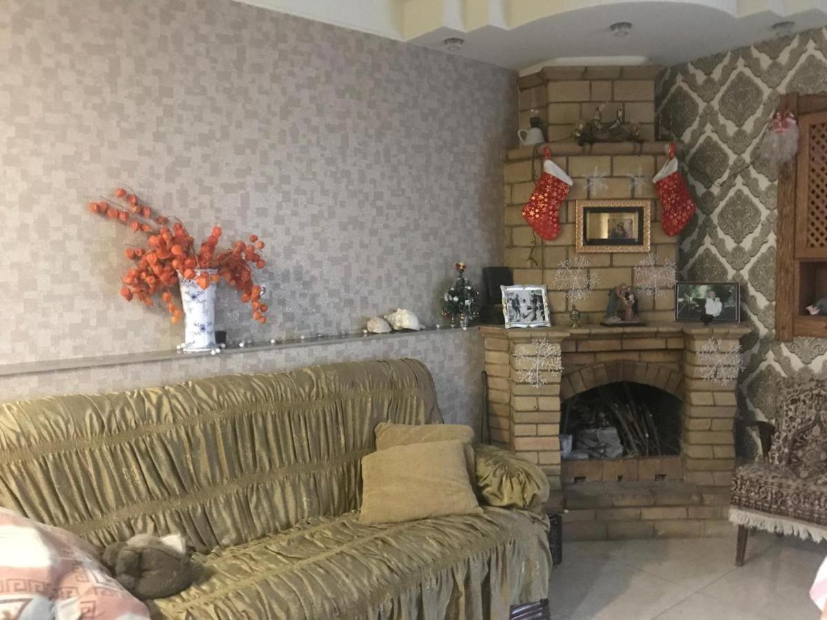 House 125A Villa Dilijan Luaran gambar